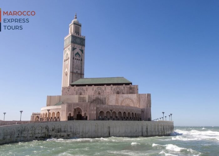 La moschea Hassan II sull'oceano