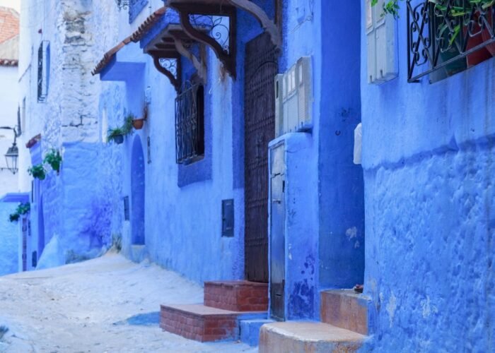 Un angolo blu della medina di Chefchaouen