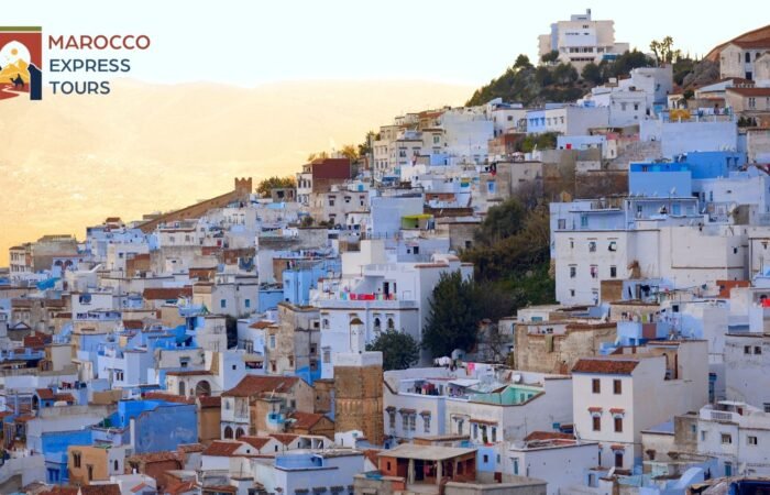 Chefchaouen aggrappata alle montagne del Rif