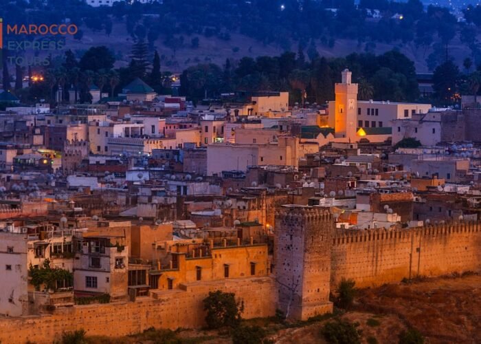 La medina di Fès al crepuscolo