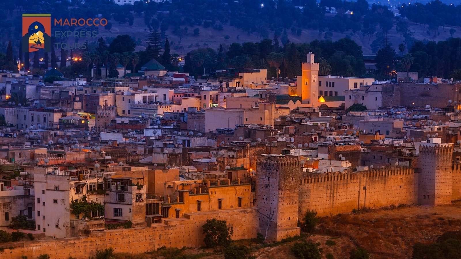 La medina di Fès al crepuscolo La medina di Fès al crepuscolo