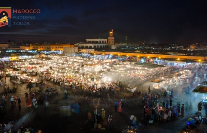 Jemaa el-Fna di notte